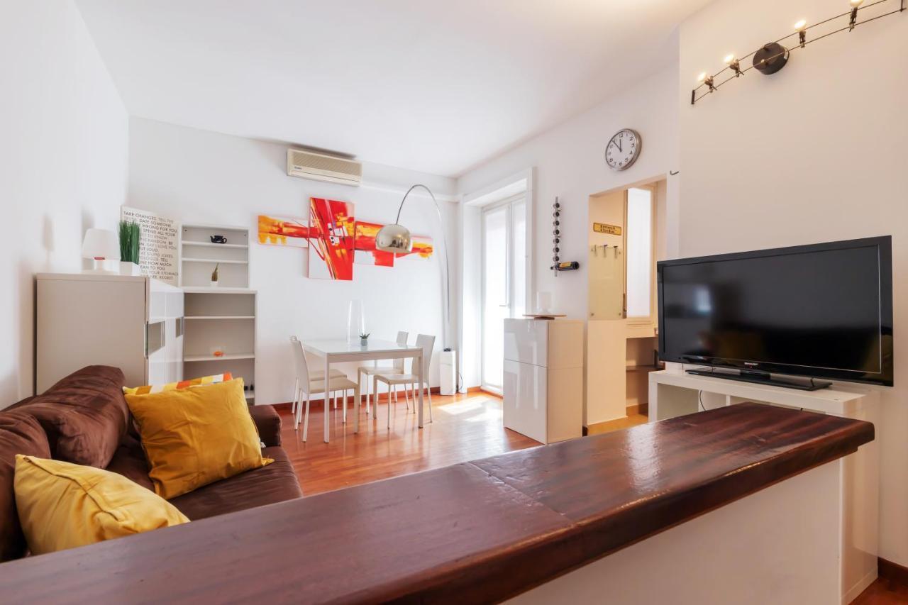 Terrace At 20 Minutes From Duomo - Homeunity Milan Exterior photo