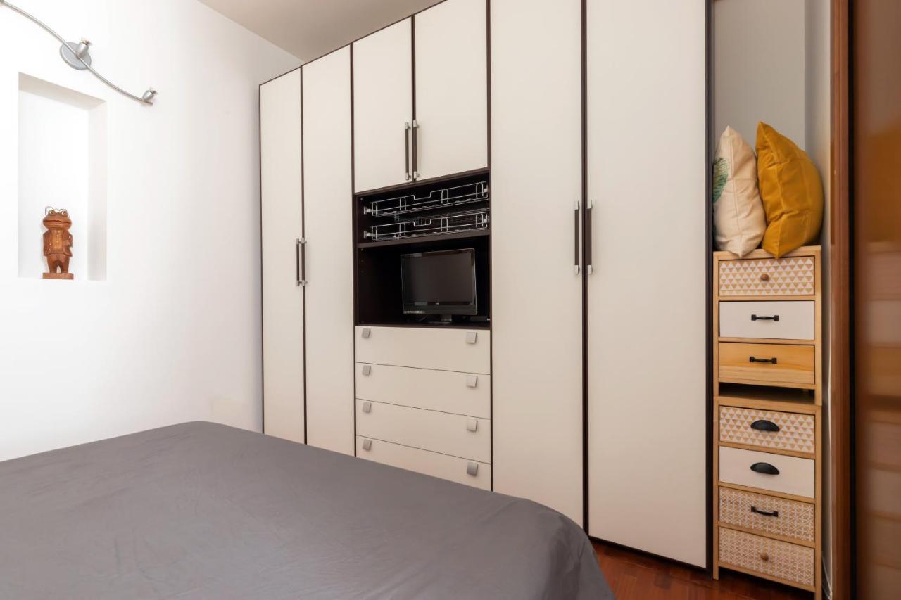 Terrace At 20 Minutes From Duomo - Homeunity Milan Exterior photo